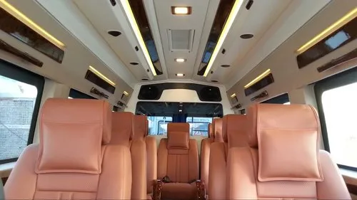 Travelling in Style: Luxury Cab Options for Special Occasions